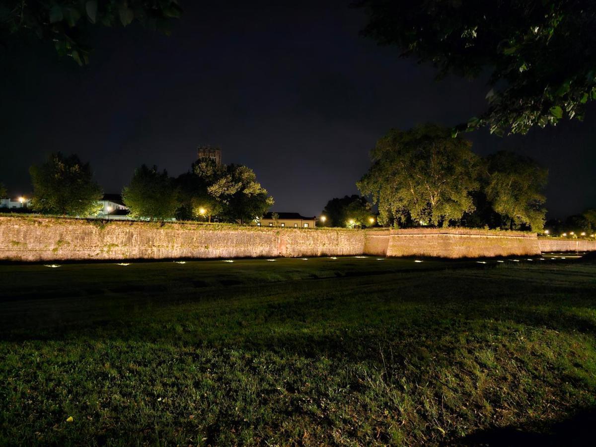 Lucca Walls Dream - Air Cond - Wi-Fi - Panoramic In Front Of The Historical Walls - Exteriér fotografie